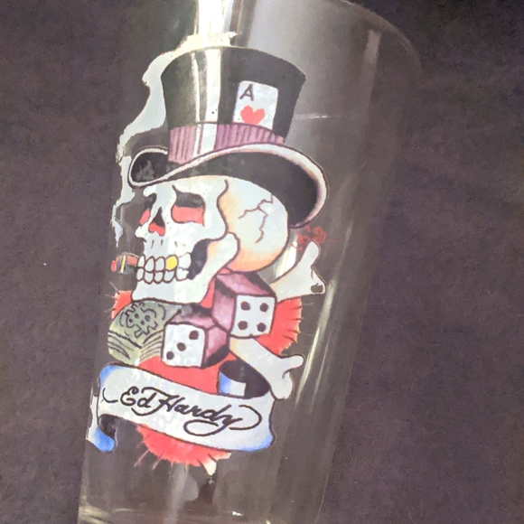 COPY - Ed Hardy Glass - Picture 5 of 7